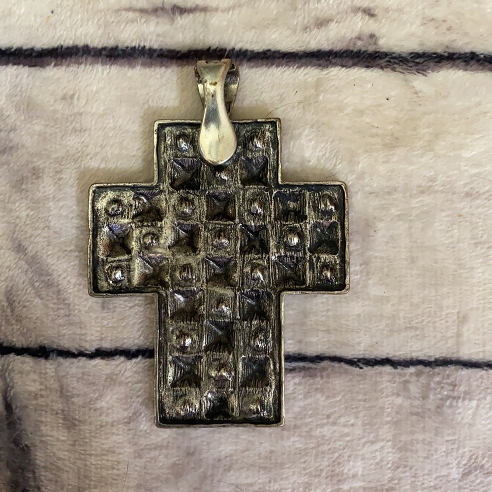 Cross Pendent - image 2
